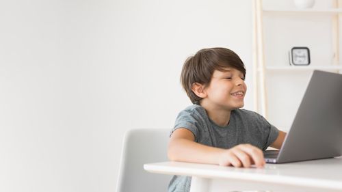 Children's computer programming classes with Software Academy